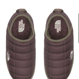 The North Face Tawny Quartz Mules Size Women’s 10 New in Box